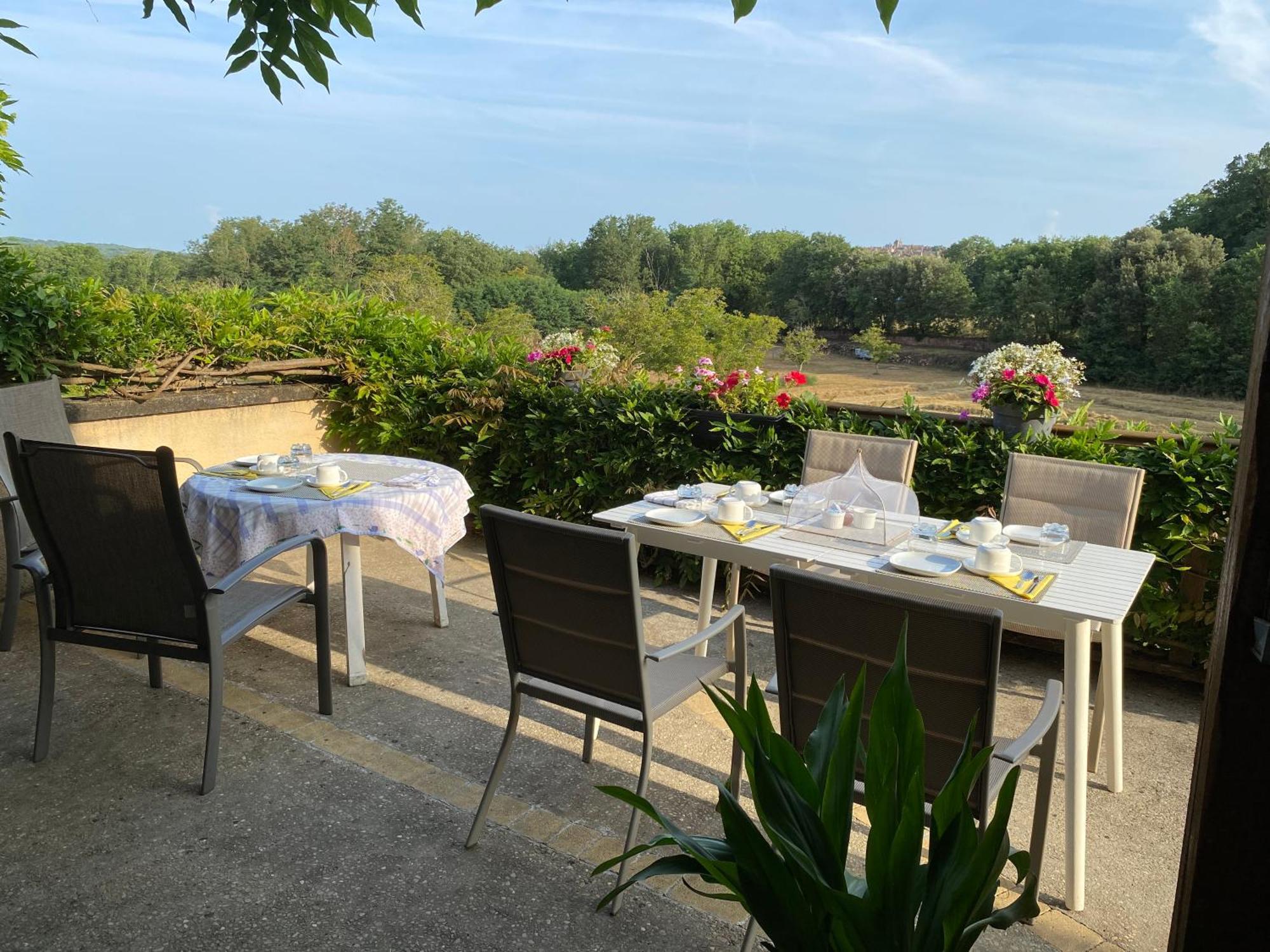Bed and Breakfast Les Jonquilles Domme Exterior foto